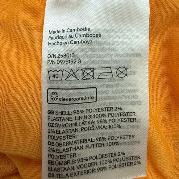 H&M Divided Orange Off-Shoulder Crop Top Size Small Like New Trendy 🌸 - Picture 4 of 9